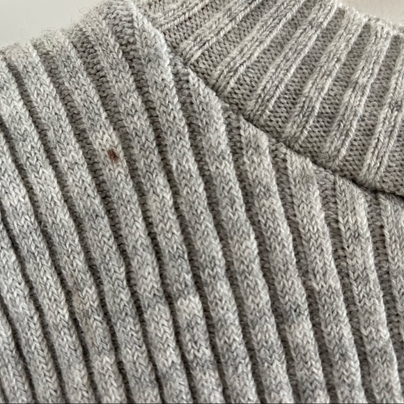 Light grey ribbed mock turtleneck sweater - Picture 6 of 7